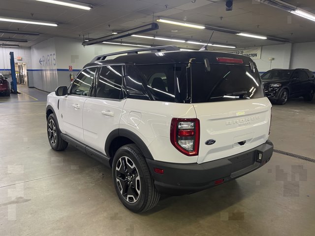 Certified 2022 Ford Bronco Sport Outer Banks w/ Tech Package AWD/4WD image 5