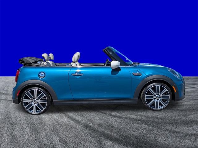 Used 2023 MINI Cooper S FWD image 3