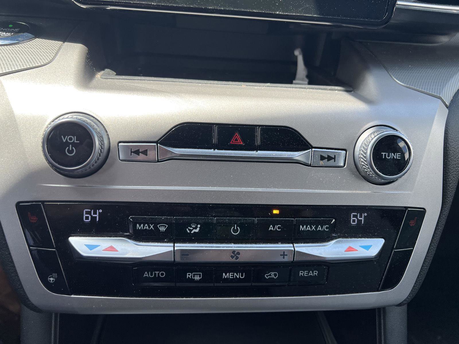 Certified 2021 Ford Explorer XLT w/ Equipment Group 202A image 12