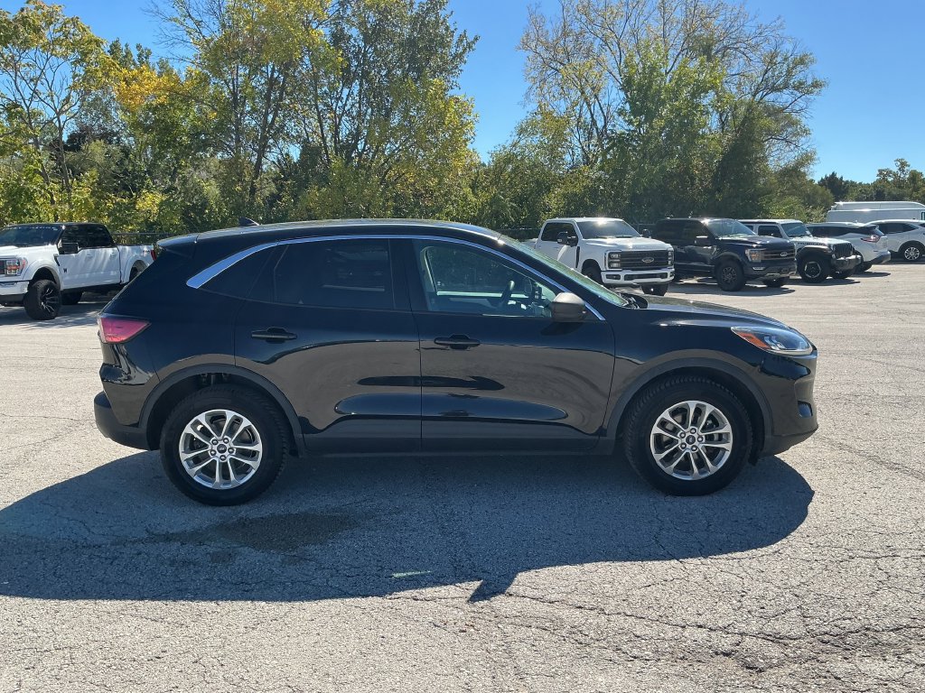 Certified 2022 Ford Escape SE AWD/4WD image 6