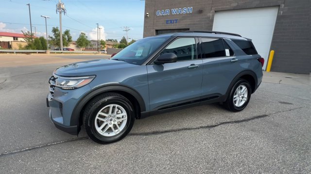 Certified 2026 Ford Explorer Active AWD/4WD image 6