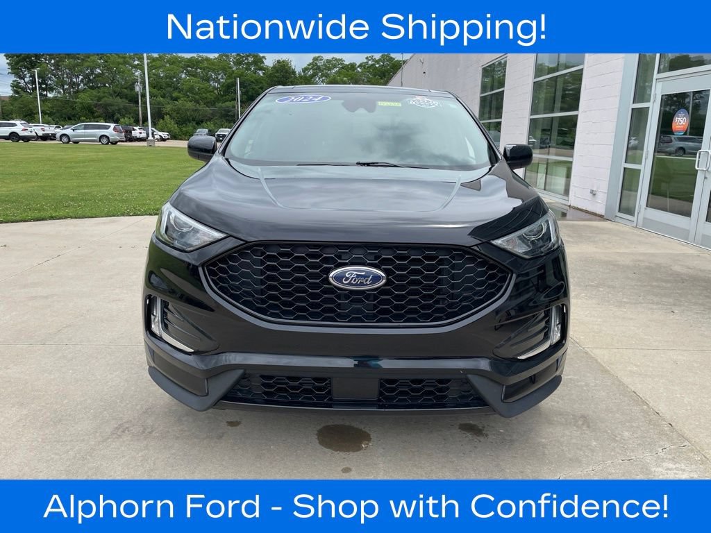 Certified 2024 Ford Edge ST-Line AWD/4WD image 3