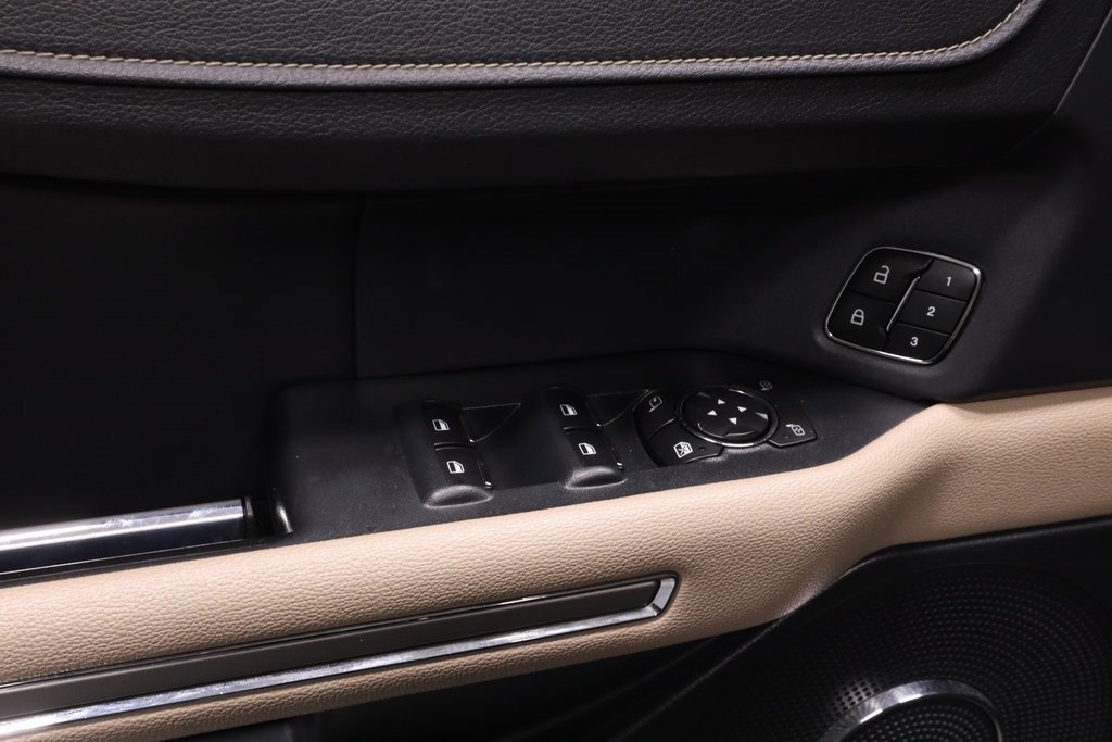 Certified 2022 Ford Expedition Limited image 22