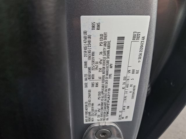 Certified 2023 Ford Escape ST-Line Elite w/ Class II Trailer Tow Package AWD/4WD image 32