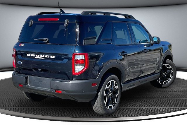 Certified 2023 Ford Bronco Sport Outer Banks w/ Tech Package AWD/4WD image 6