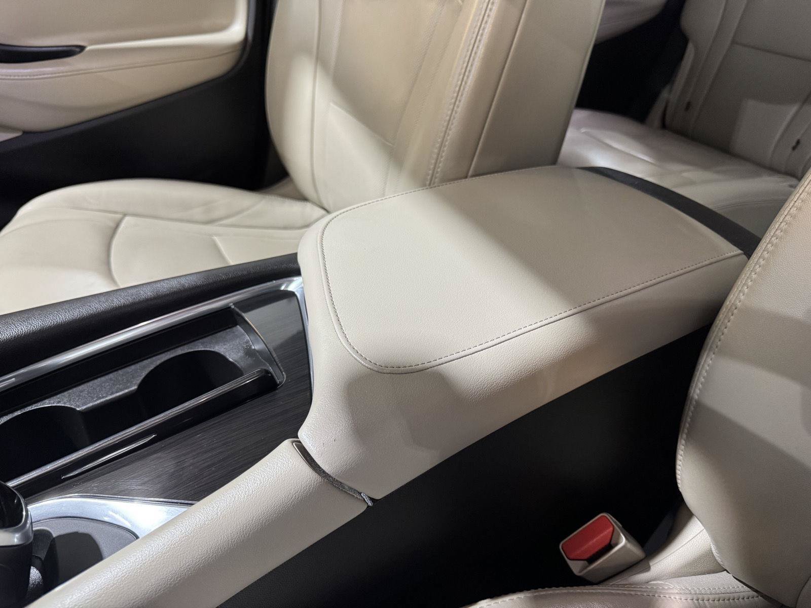 Used 2018 Buick Enclave Premium w/ LPO, Hit The Road Package AWD/4WD image 36