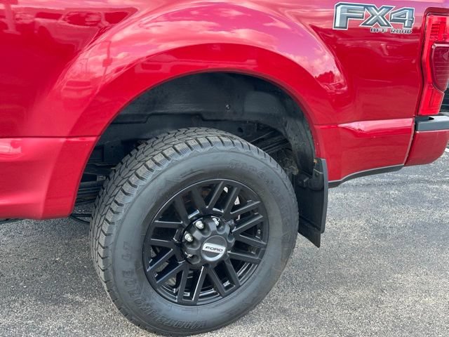 Certified 2022 Ford F350 Lariat w/ Black Appearance Package AWD/4WD image 7