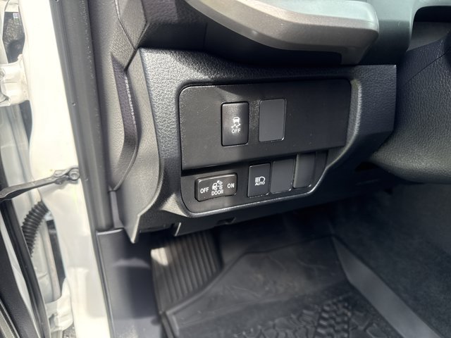 Used 2023 Toyota Tacoma SR5 RWD image 15