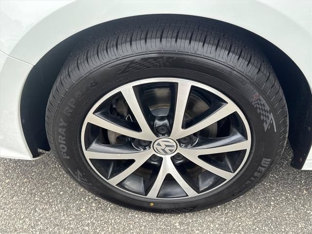 Used 2017 Volkswagen Jetta SE FWD image 10