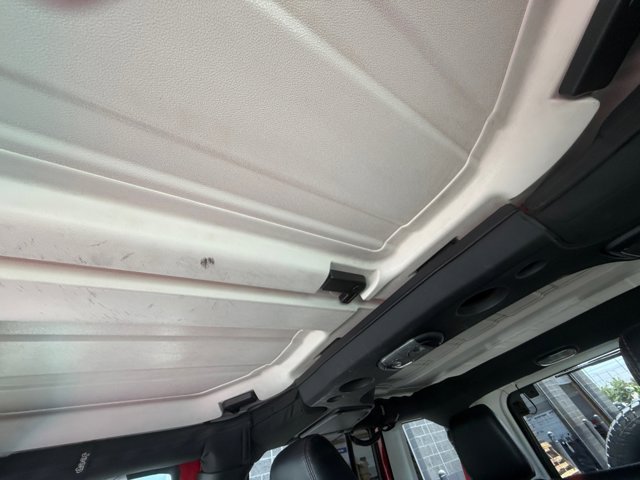Used 2018 Jeep Wrangler Unlimited Rubicon AWD/4WD image 34