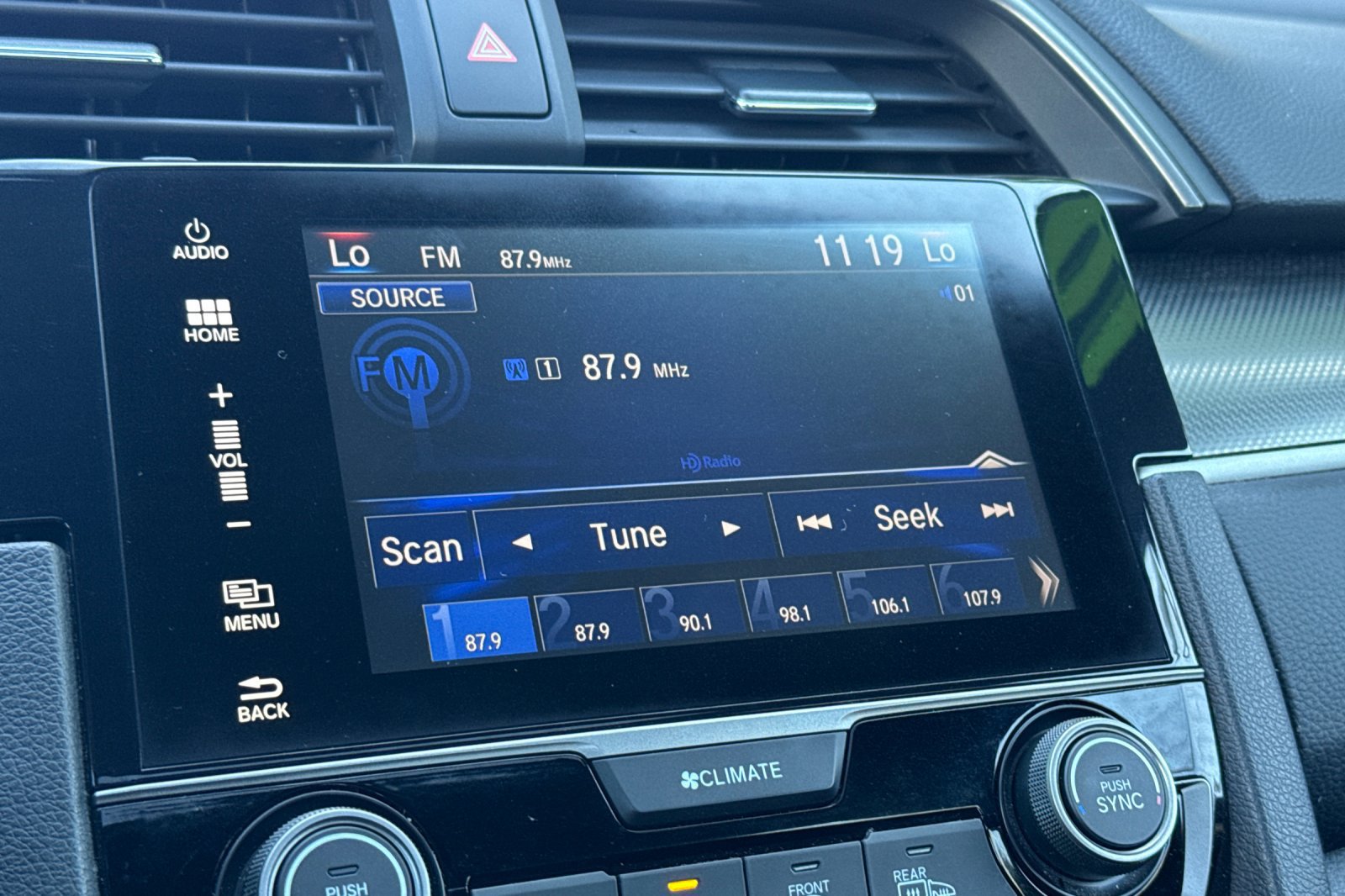 Used 2018 Honda Civic EX image 13