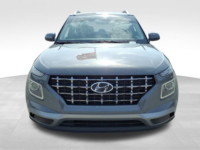 Used 2023 Hyundai Venue SEL image 9