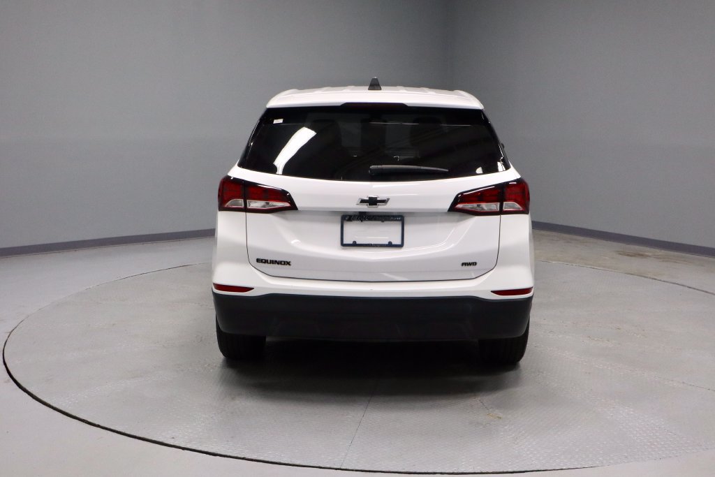 Used 2024 Chevrolet Equinox LS w/ LS Convenience Package AWD/4WD image 9