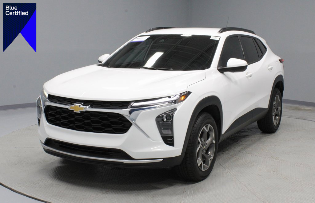 Used 2024 Chevrolet Trax LT w/ Driver Confidence Package