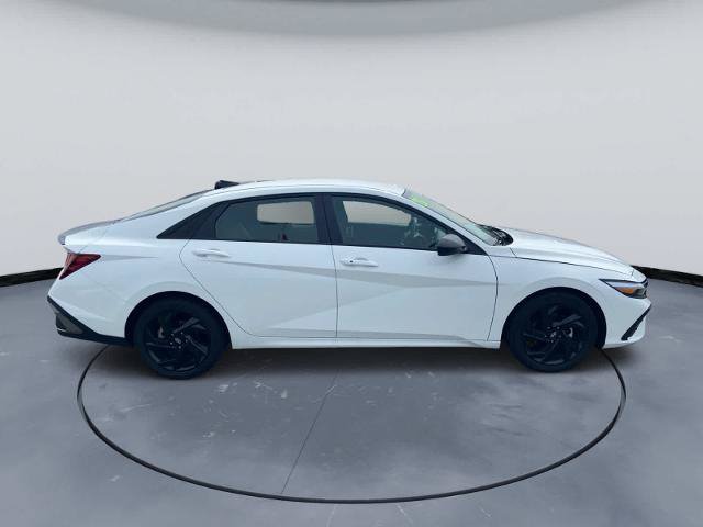 Used 2026 Hyundai Elantra Sport FWD image 9