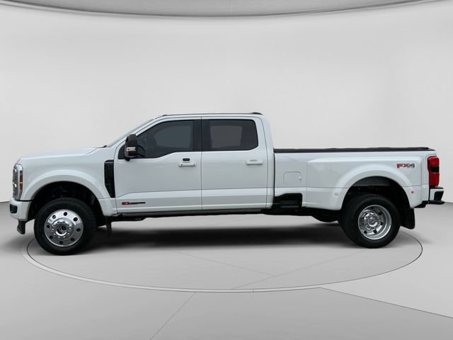 Certified 2025 Ford F450 Platinum w/ FX4 Off-Road Package AWD/4WD image 2