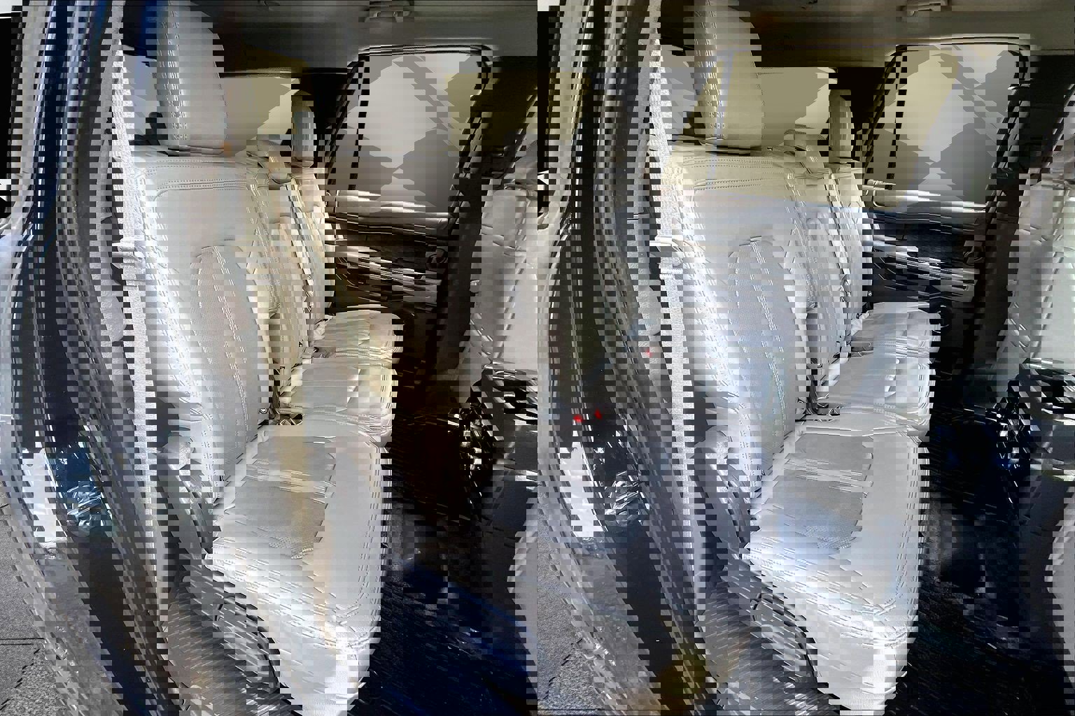 Certified 2021 Ford Expedition Max Limited image 27