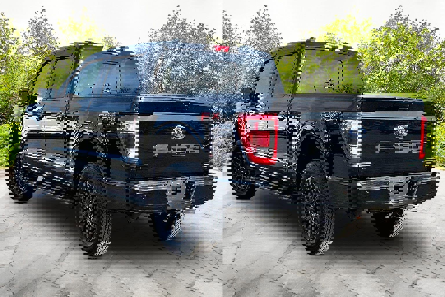 Certified 2022 Ford F150 Lariat image 2