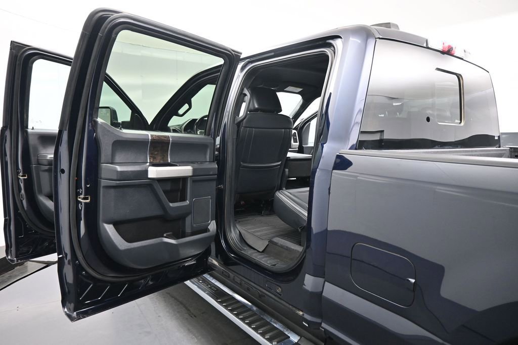 Certified 2022 Ford F350 Lariat w/ Lariat Value Package AWD/4WD image 18