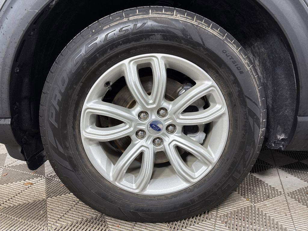 Certified 2021 Ford Explorer Base image 14