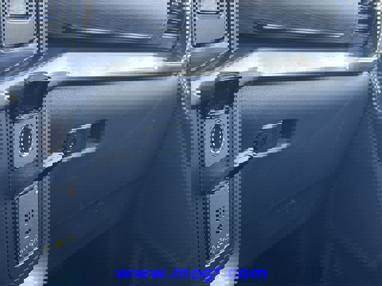 Certified 2023 Ford F150 XLT w/ Equipment Group 302A High image 17