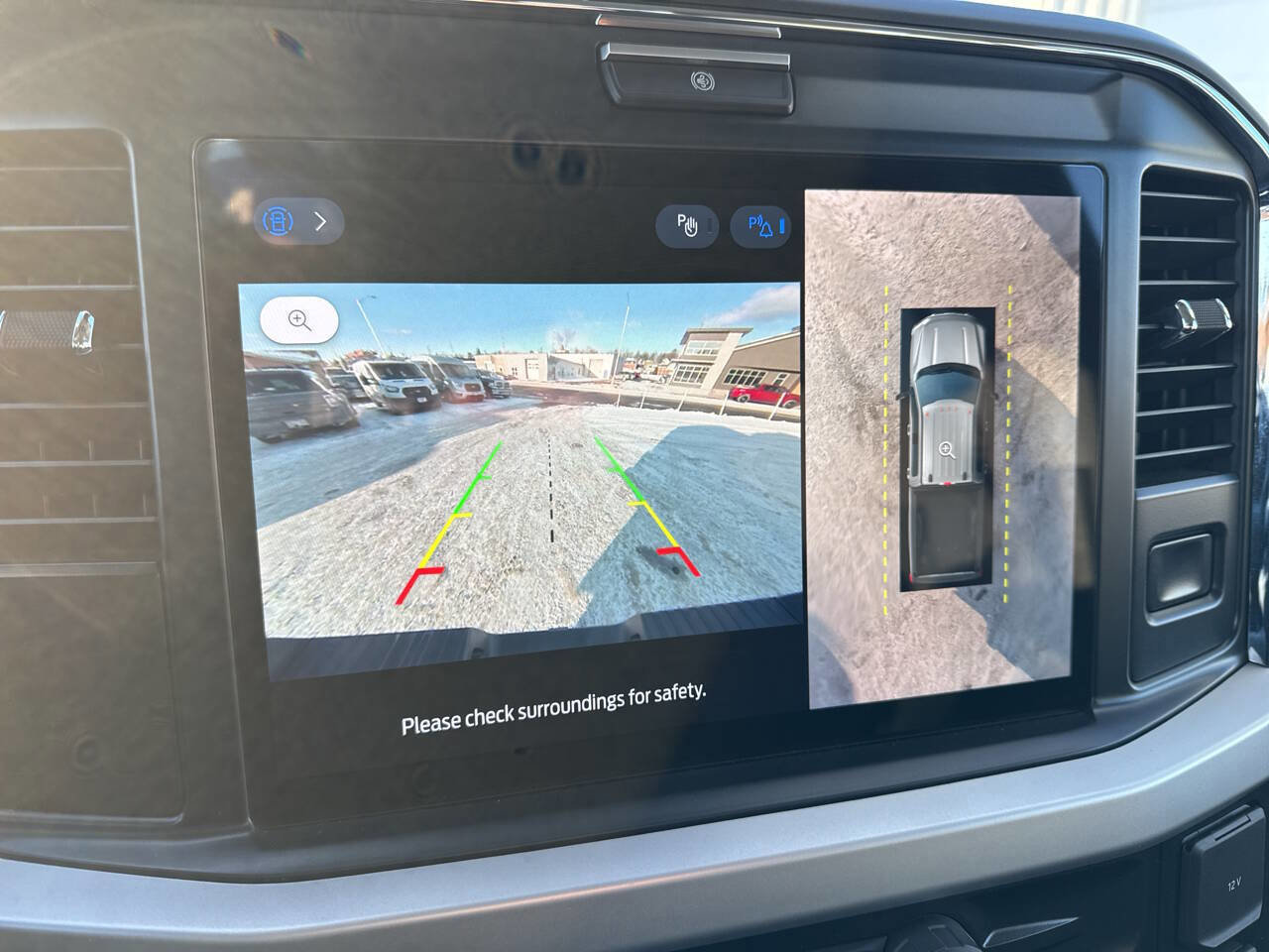 Certified 2025 Ford F350 XLT w/ Black Appearance Package image 43