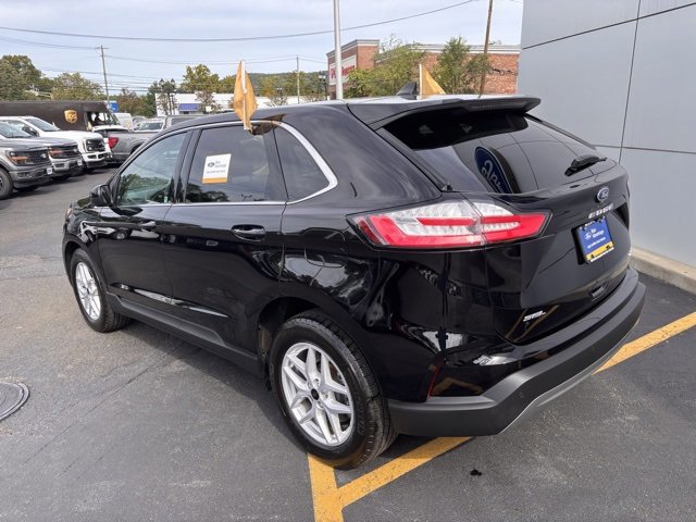 Certified 2024 Ford Edge SEL image 4