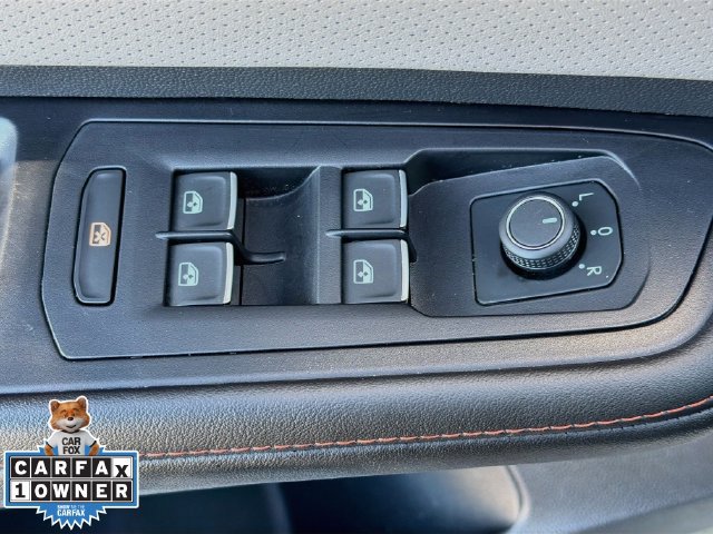 Used 2024 Volkswagen Atlas Peak Edition SE AWD/4WD image 25