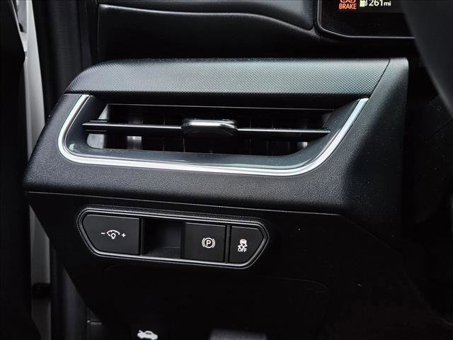 Used 2025 Kia K4 EX FWD image 25