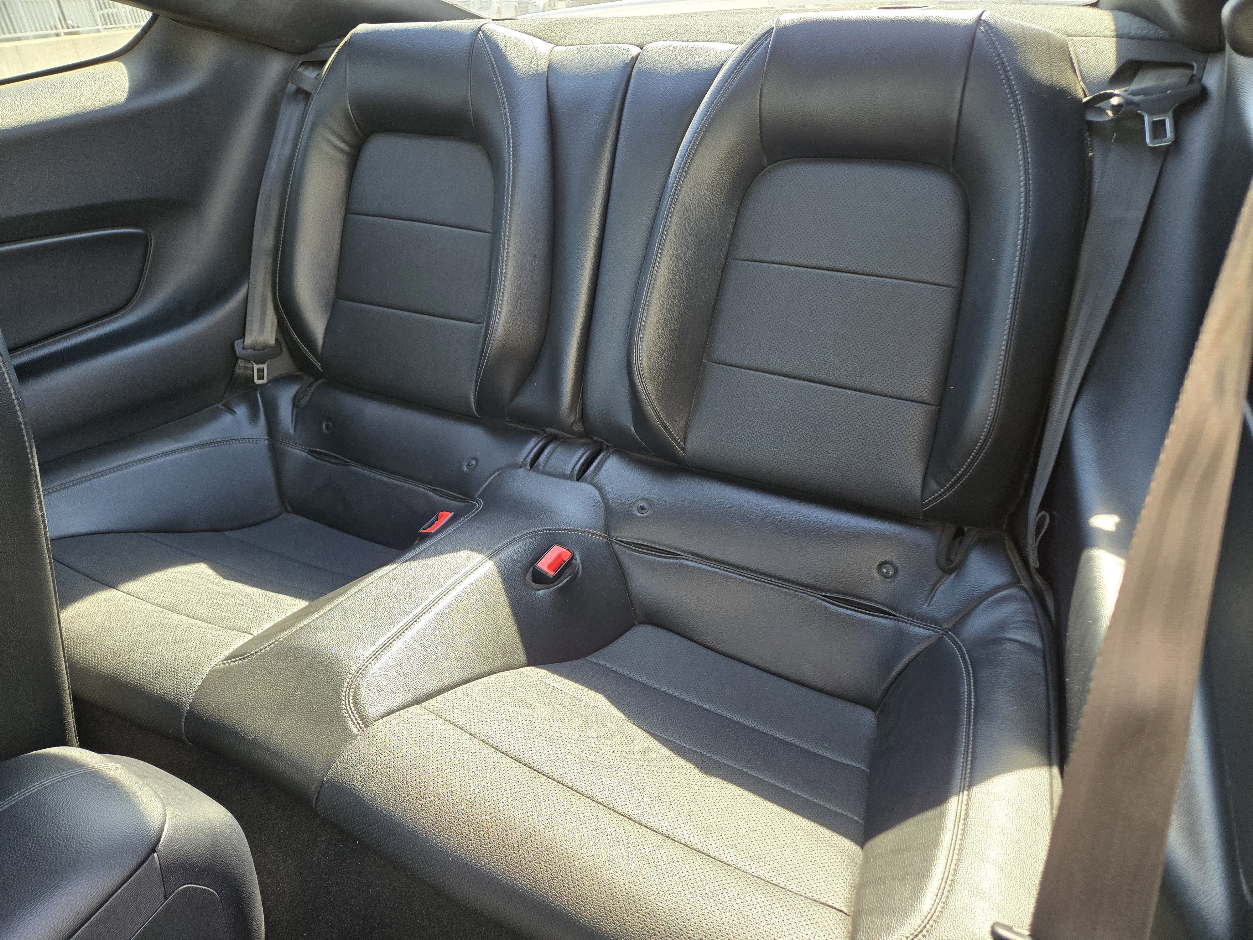 Certified 2019 Ford Mustang GT Premium w/ GT Performance Package image 15