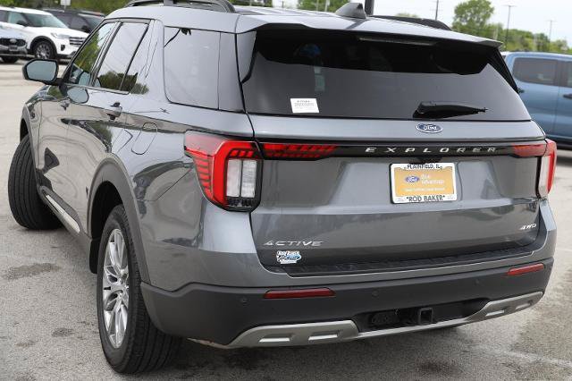 Certified 2025 Ford Explorer Active w/ Active Comfort Package AWD/4WD image 17