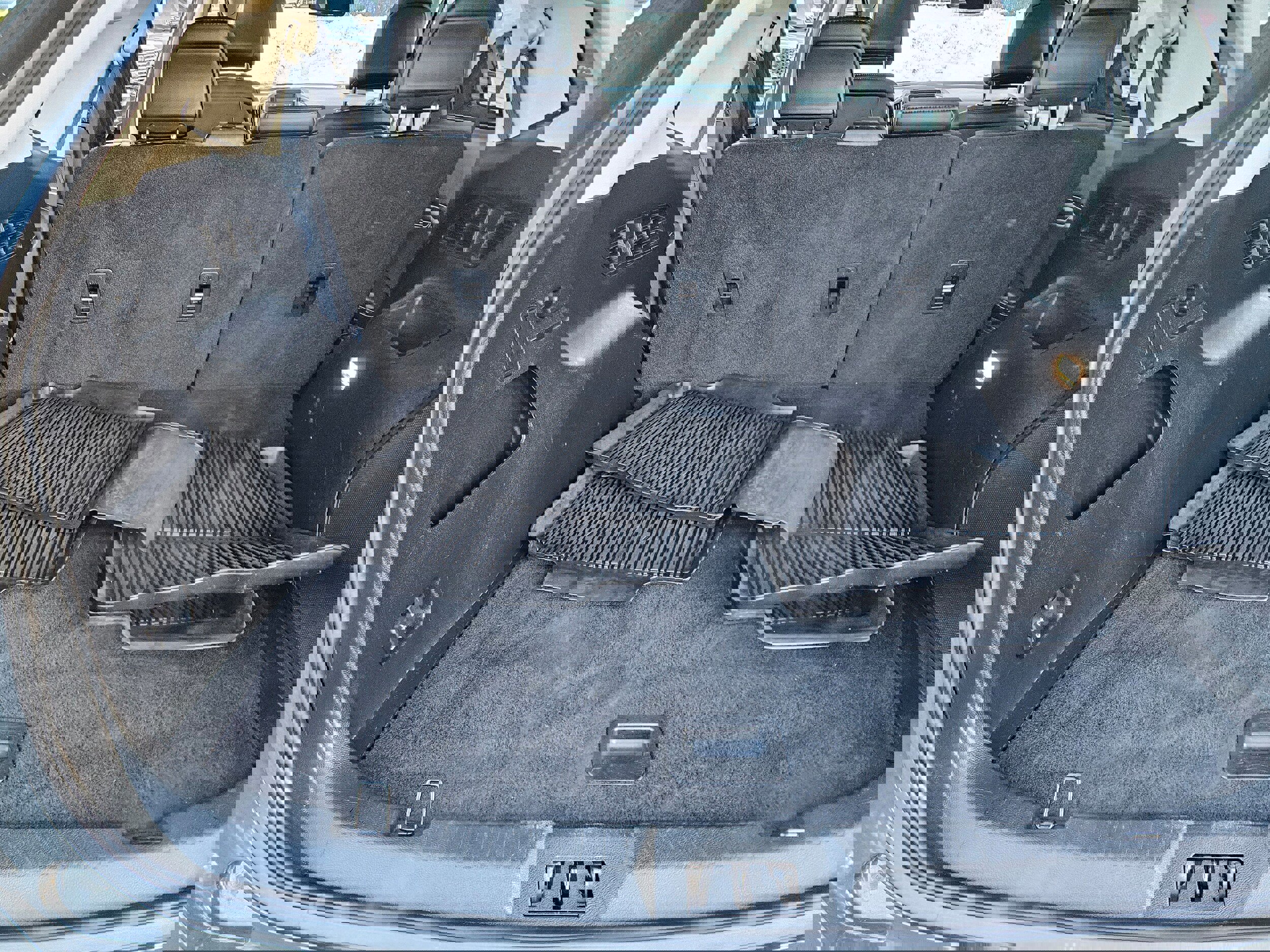 Certified 2022 Ford Edge Titanium w/ Equipment Group 301A image 13