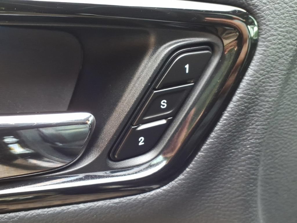 Used 2024 Dodge Durango GT AWD/4WD image 22
