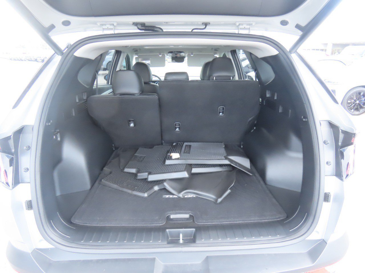 Used 2024 Hyundai Tucson SEL w/ Convenience Package FWD image 14