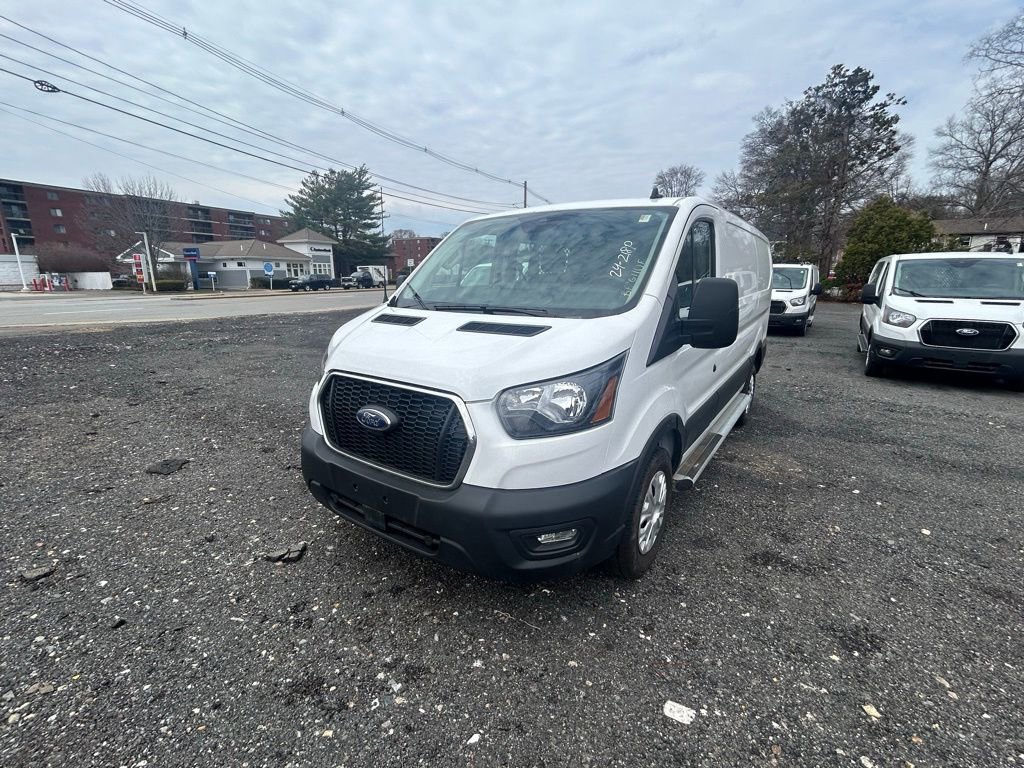 Certified 2024 Ford Transit 250 Low Roof w/ Exterior Upgrade Package RWD image 3