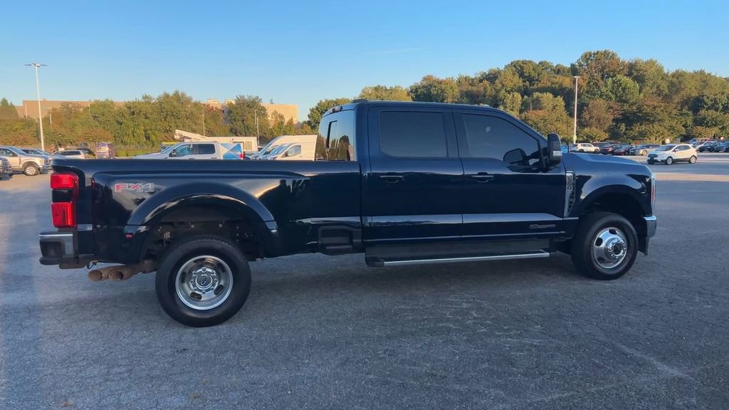 Certified 2023 Ford F350 Lariat image 6