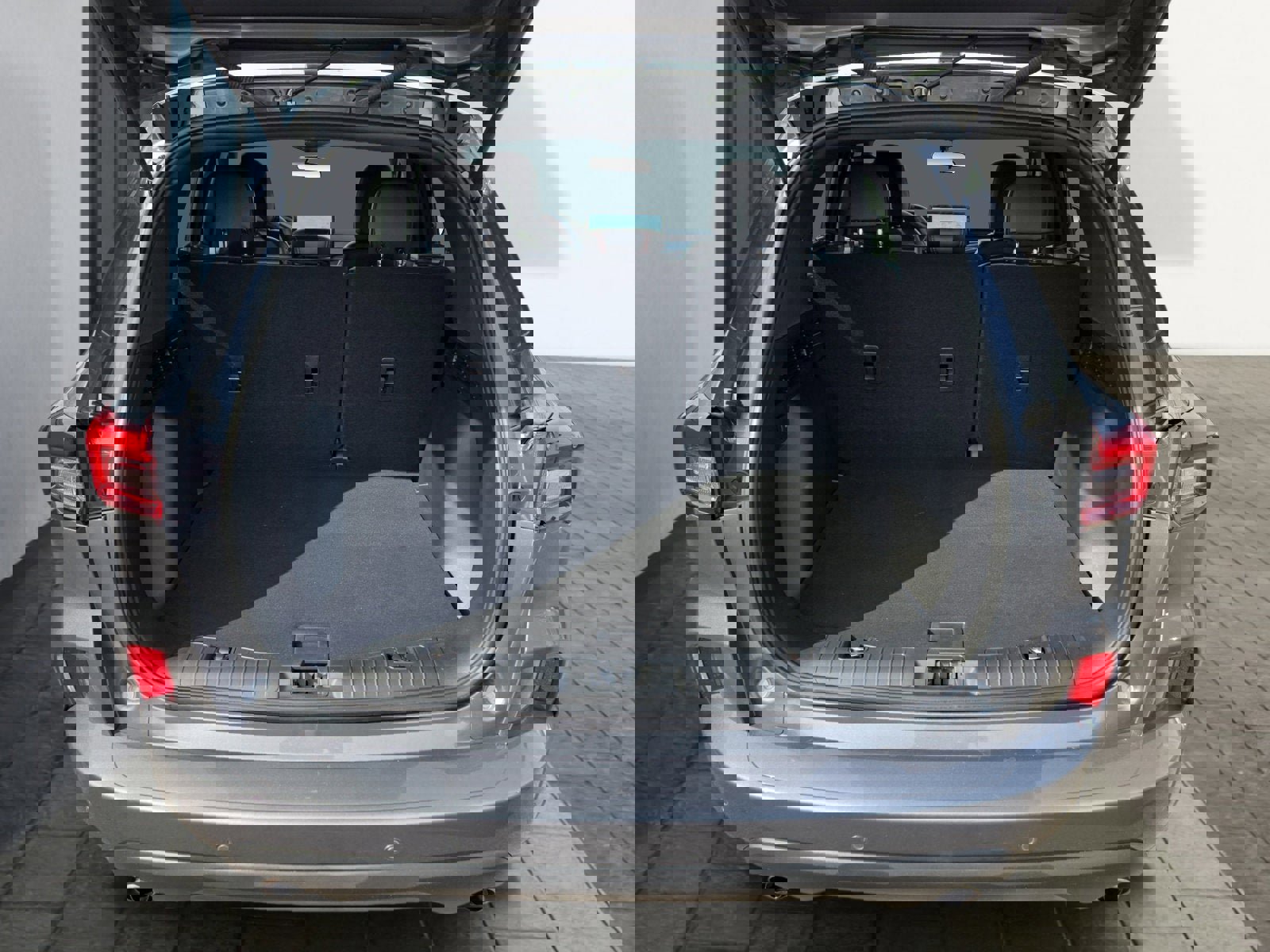 Certified 2023 Ford Escape ST-Line w/ Tech Pack #1 image 25