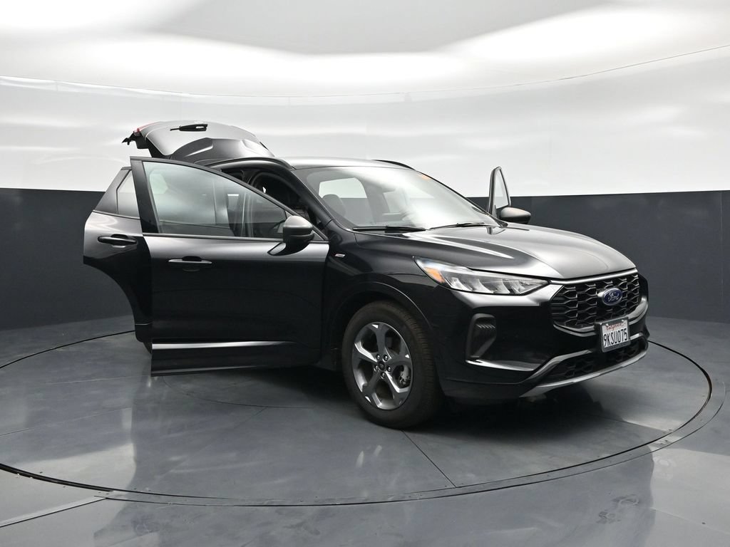 Certified 2023 Ford Escape ST-Line w/ Equipment Group 301A FWD image 33