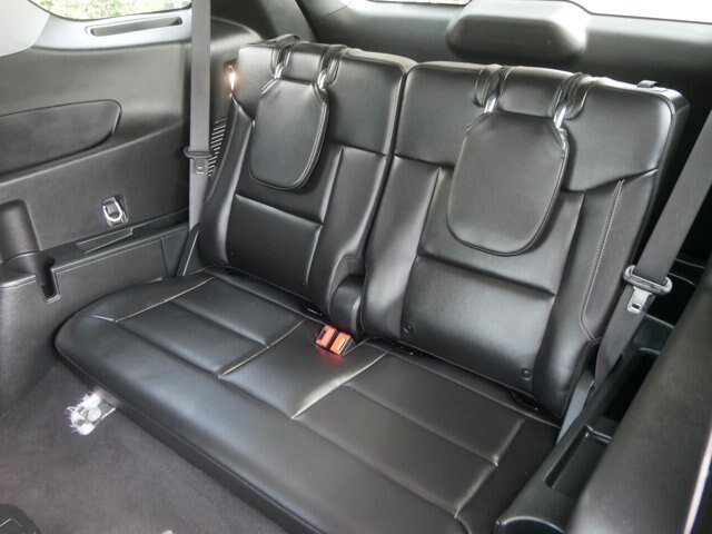 Certified 2024 Ford Explorer XLT AWD/4WD image 17