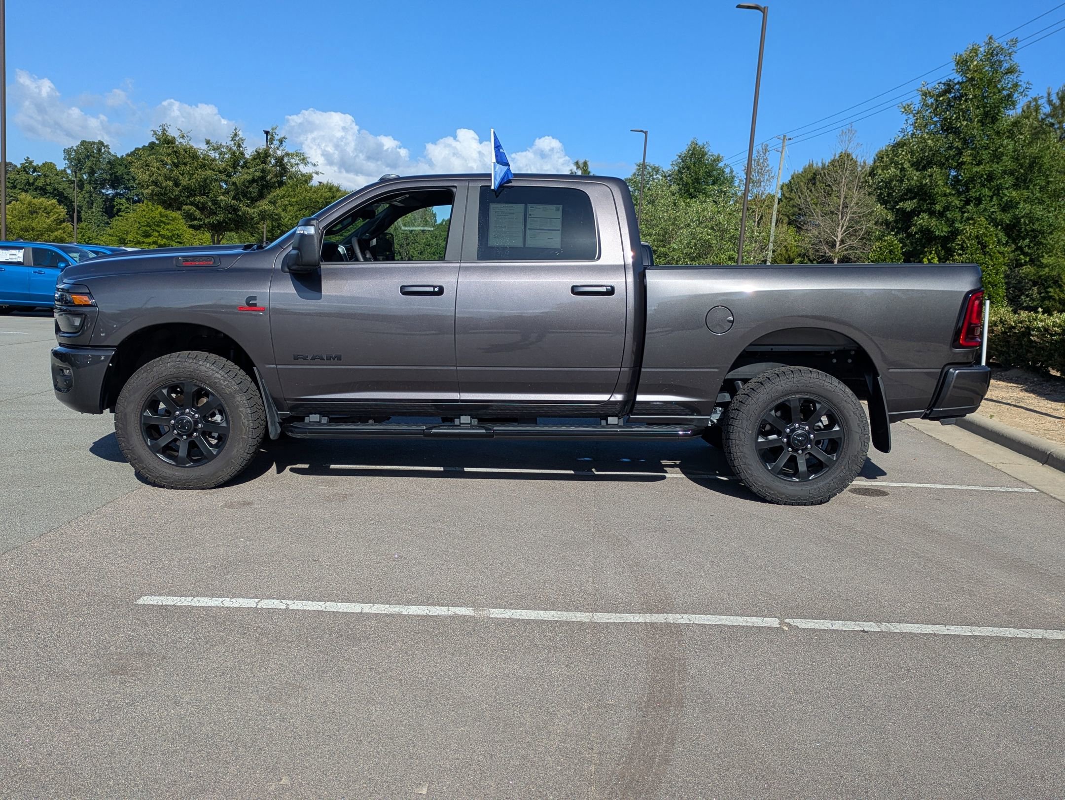 Used 2025 RAM 2500 Big Horn AWD/4WD image 6