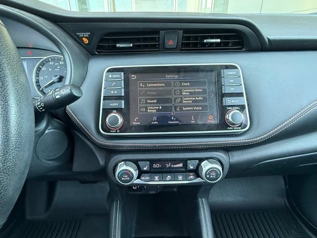Used 2020 Nissan Kicks SR w/ SR Premium Package FWD image 25