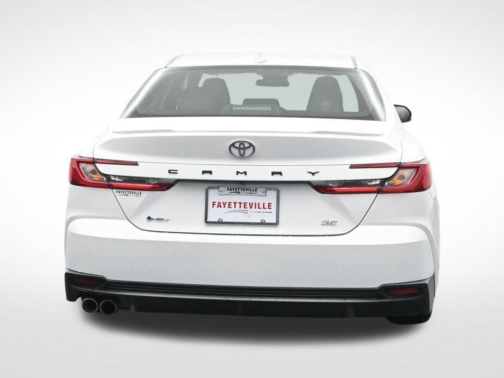 Used 2025 Toyota Camry SE FWD image 7