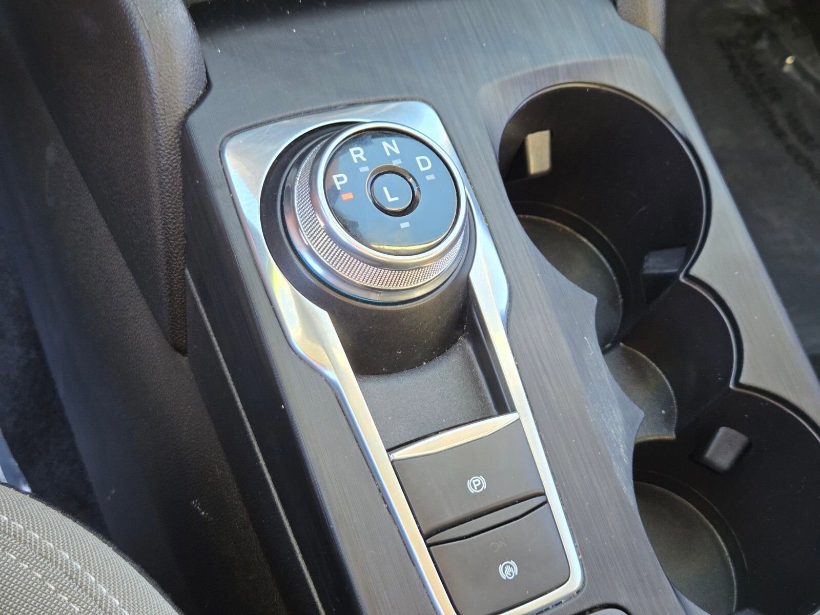 Certified 2022 Ford Escape SE image 23