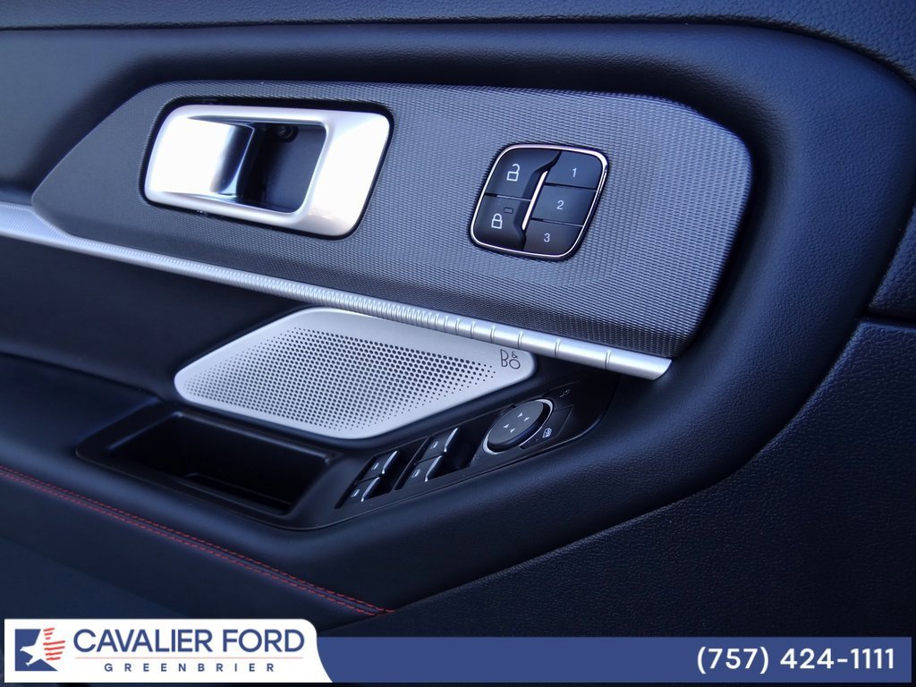 Certified 2025 Ford Explorer ST w/ Sun And Sound Package image 20