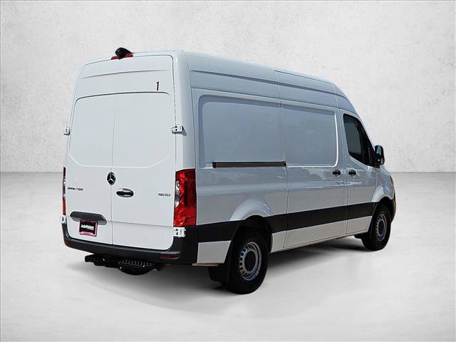 Used 2023 Mercedes-Benz Sprinter 1500 image 5