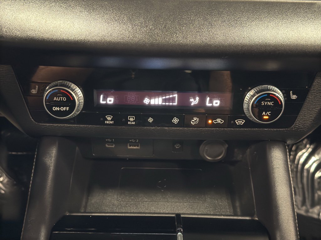 Used 2024 Mitsubishi Outlander SE image 24