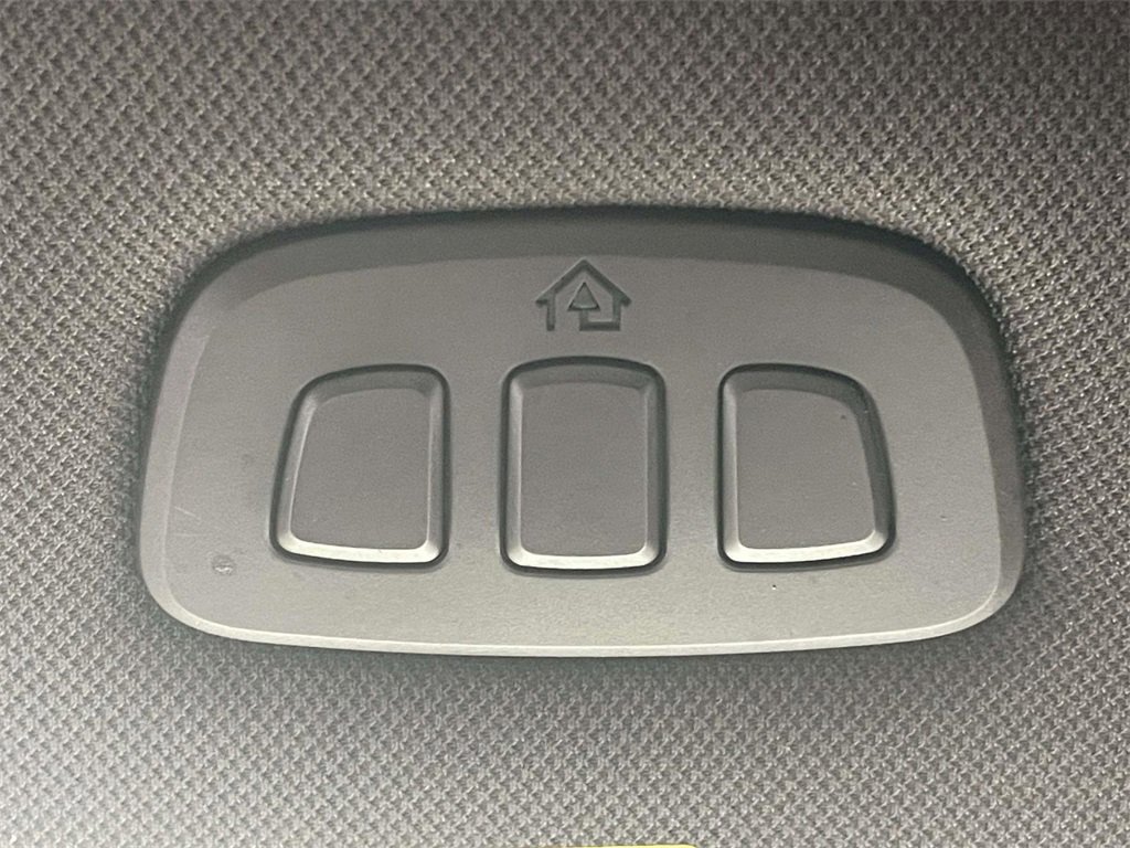 Certified 2017 Ford F350 King Ranch w/ Chrome Package image 31