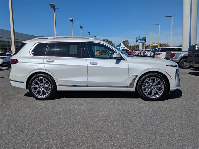 Used 2023 BMW X7 xDrive40i w/ Premium Package image 6