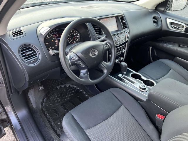 Used 2017 Nissan Pathfinder S image 28