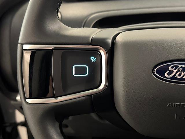 Certified 2025 Ford Expedition Active image 21